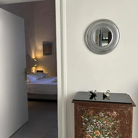 Square 45 Будинок відпочинку