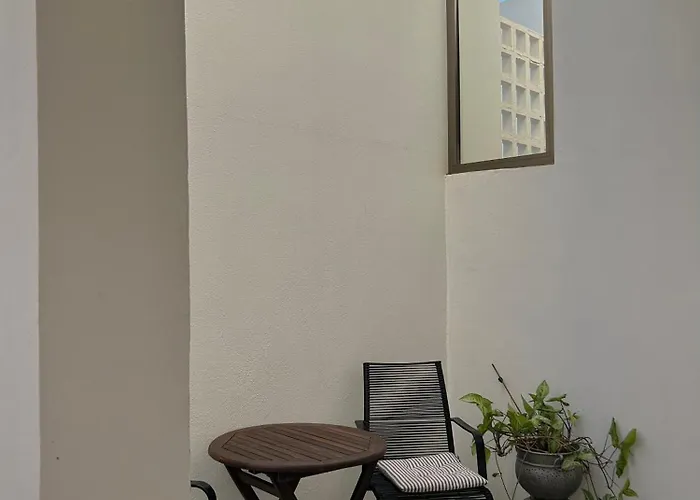 Square 45 * La Canée